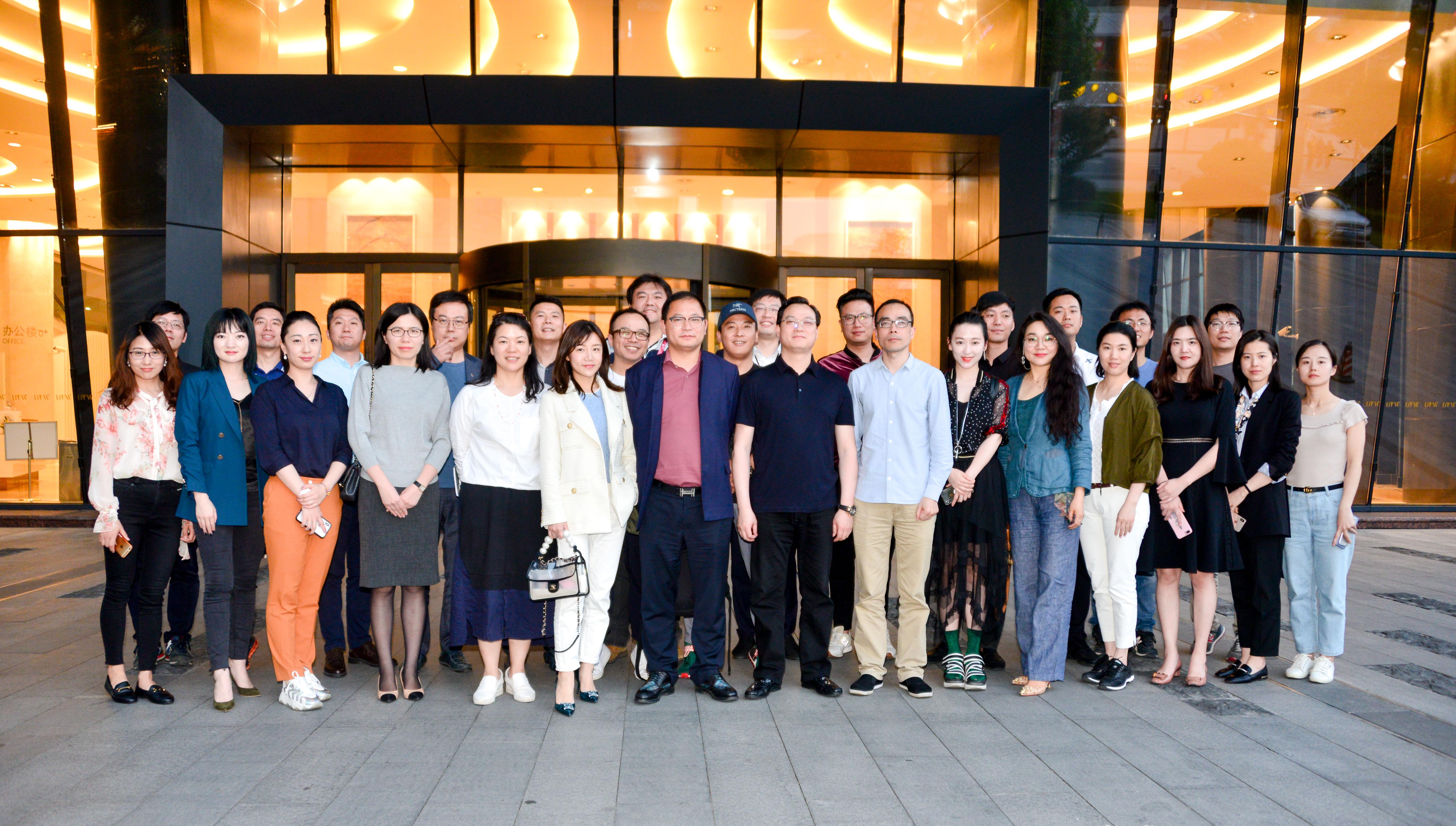 甬立潮头，争当先锋——商会青联召开沪杭甬商青年交流座谈会