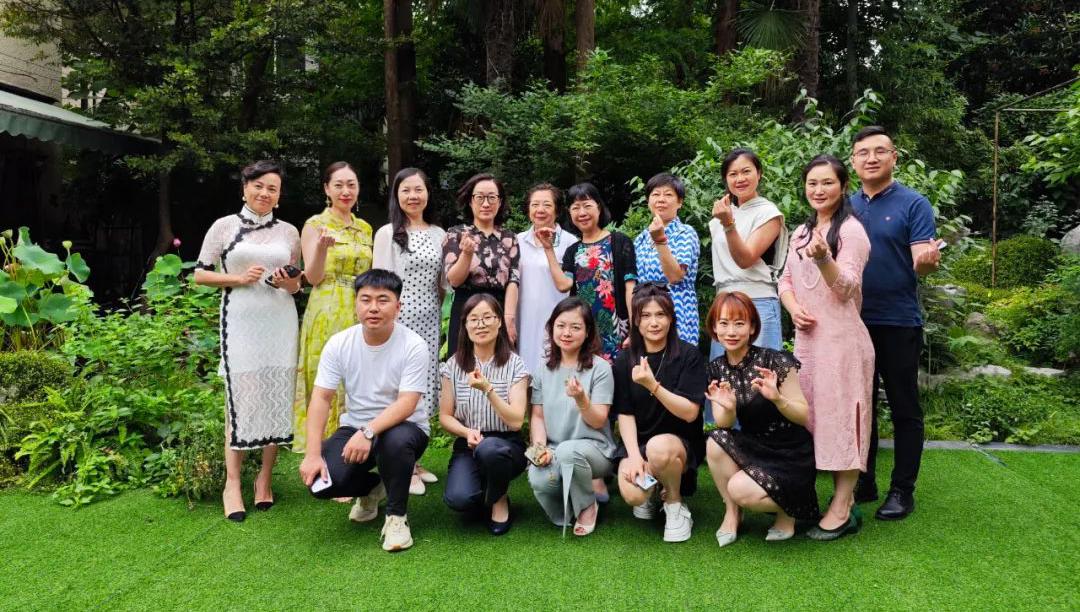 荷塘夏梦 手作缤纷——商会女企业家联谊会走进臻圆活动举办
