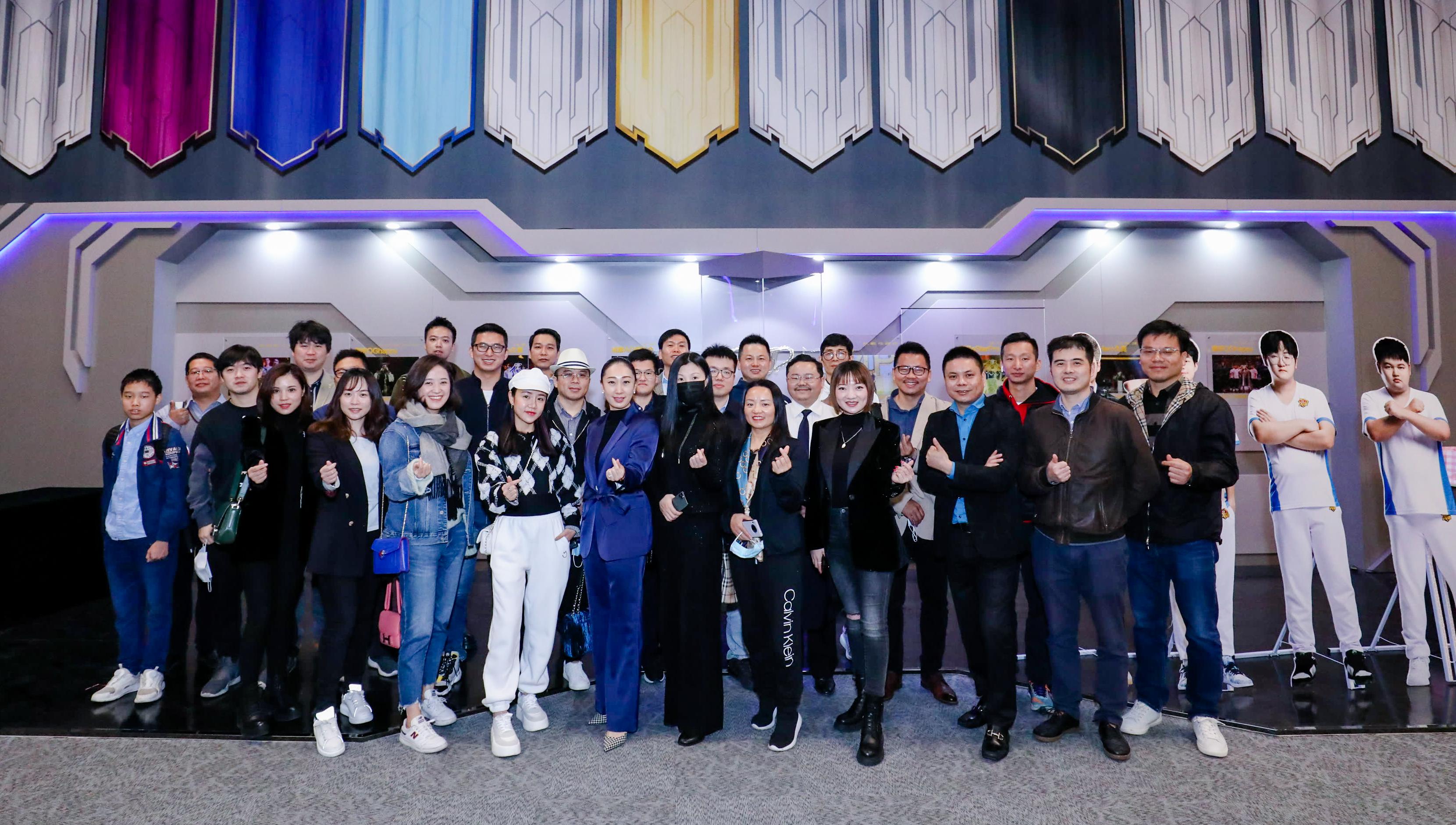 融聚青年甬商之力，挥腾新兴产业之翼——青联一届二次常委（扩大）会议召开